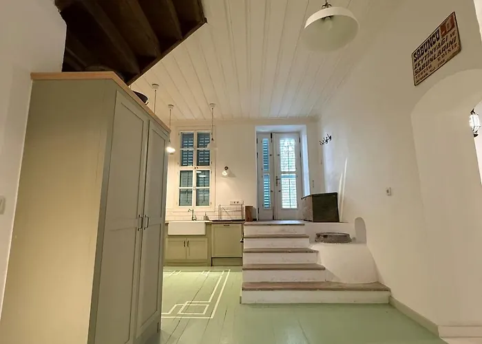 1860 Evleri Villa Ayvalı